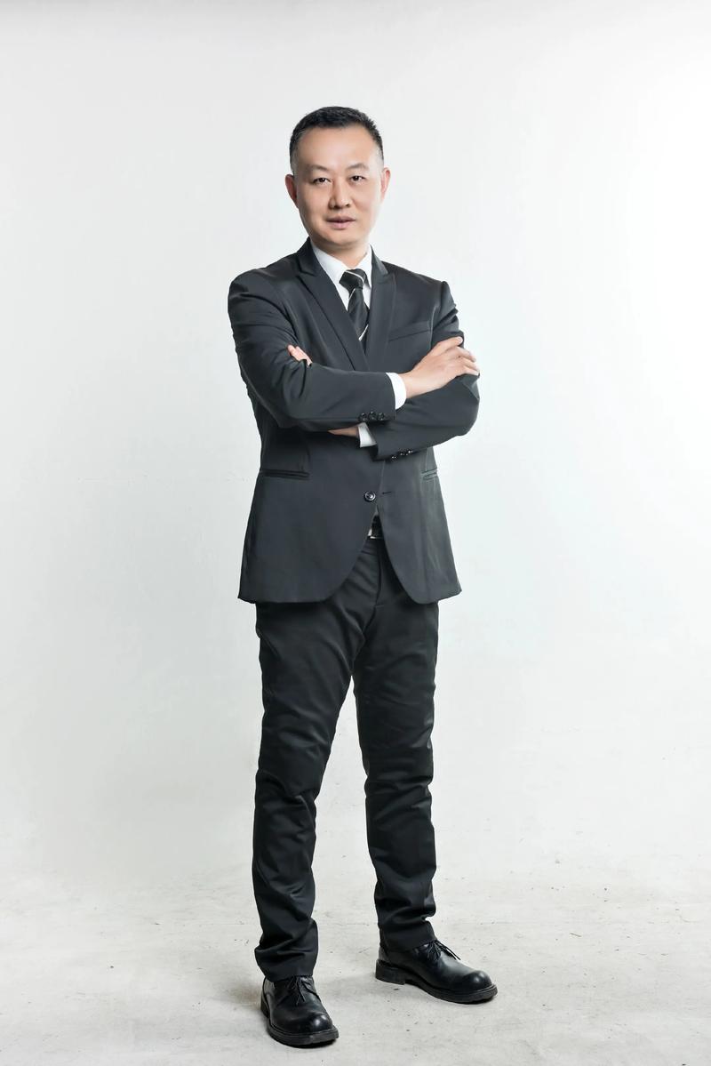 曾庆婵 导演 & 创意总监